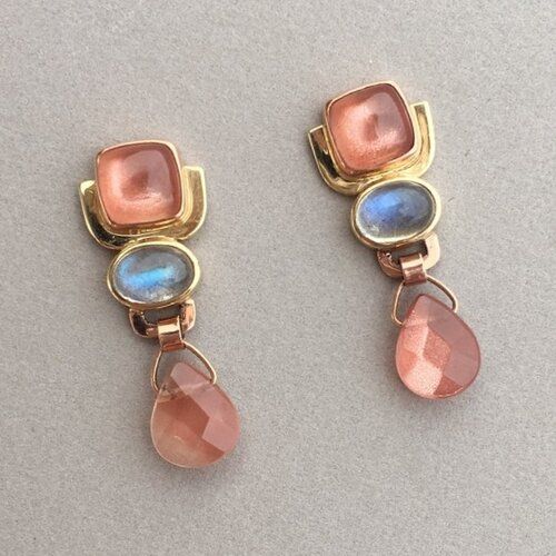 Boucles d'oreilles vintage en verre rose et bleu