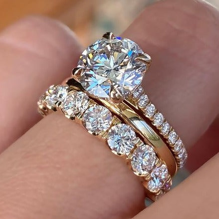 Bague vintage en or avec zirconiums