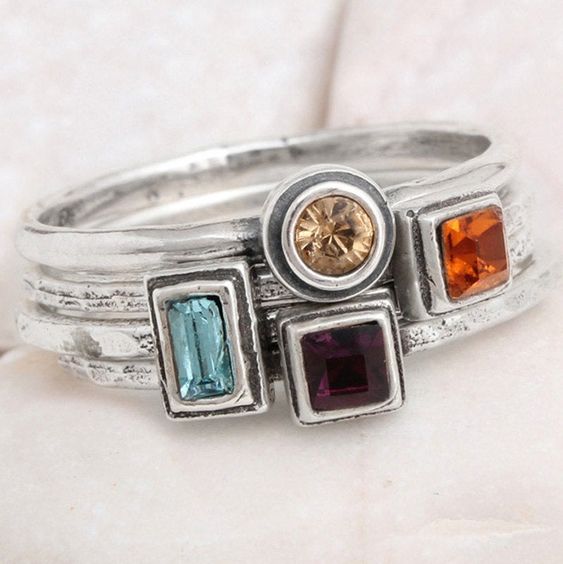 Bague multicouche avec cristaux de couleur Argent Vintage