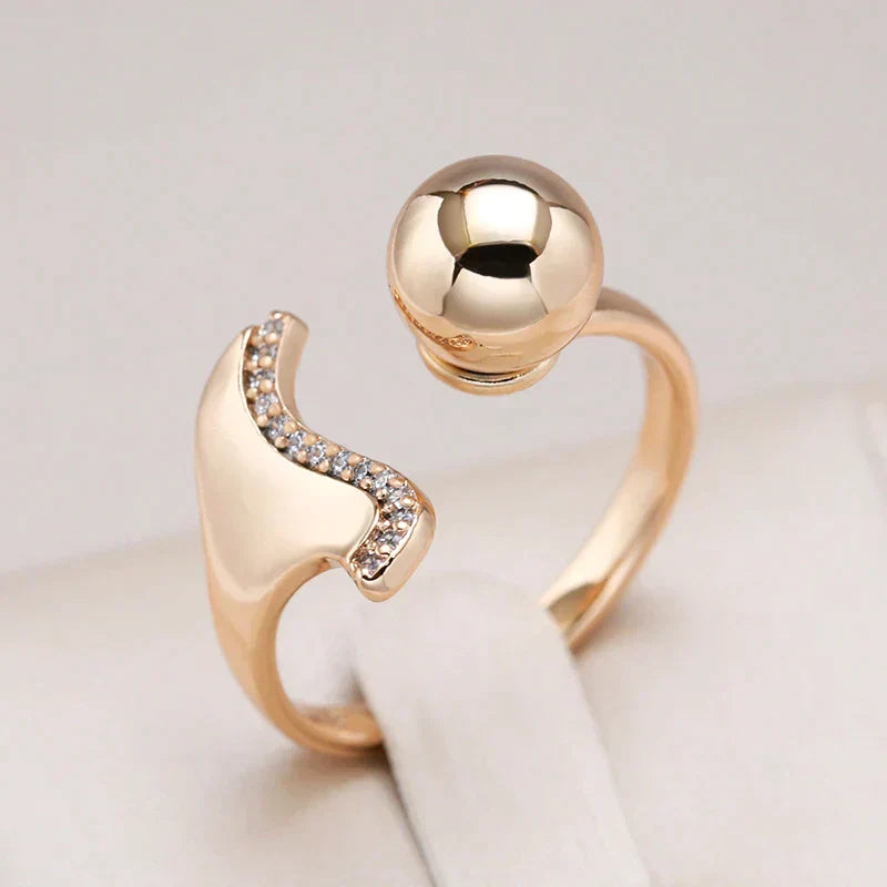 Élégante Bague Boule Plaquée Or avec Zirconias