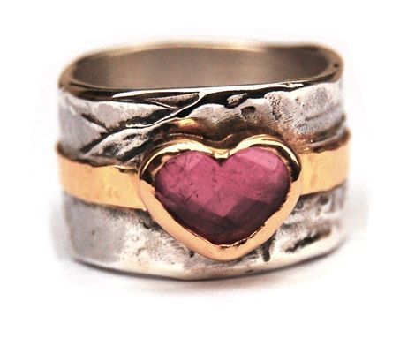 Bague vintage en or et argent avec cœur en grenat