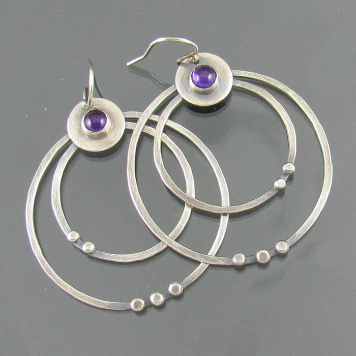 Boucles d'oreilles vintage en cristal mauve