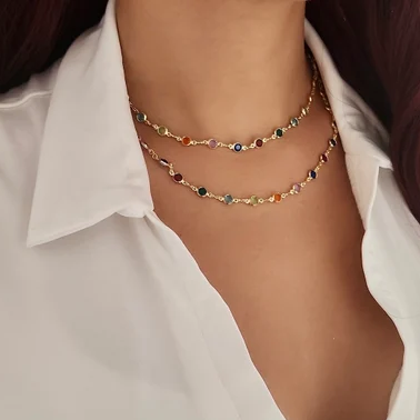 Collier multicolore élégant