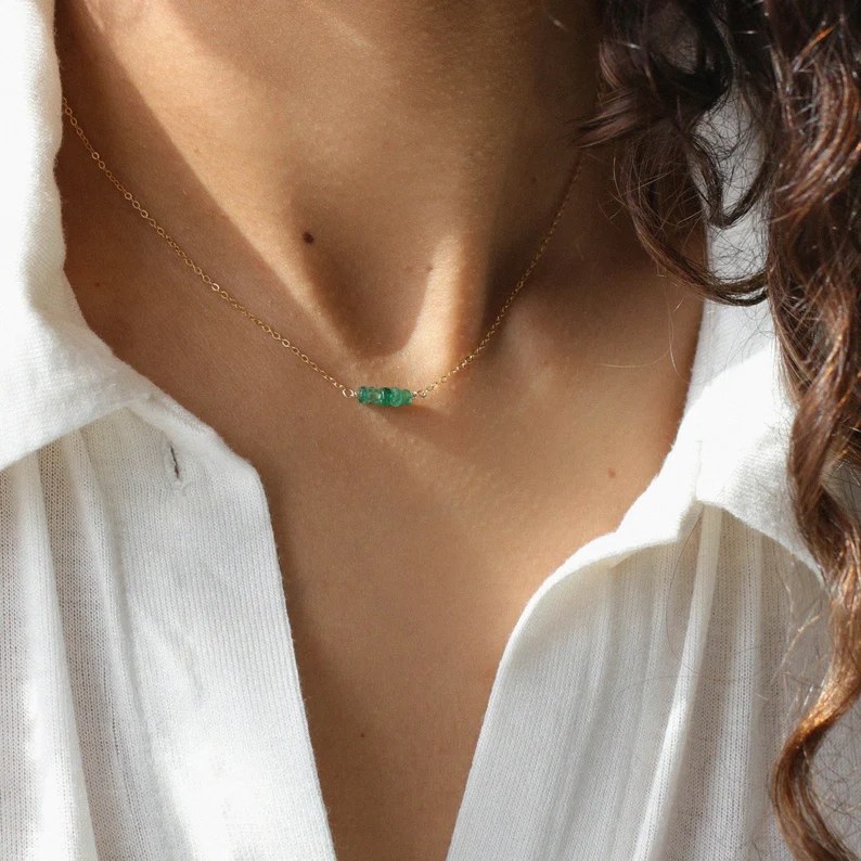 Collier vert élégant