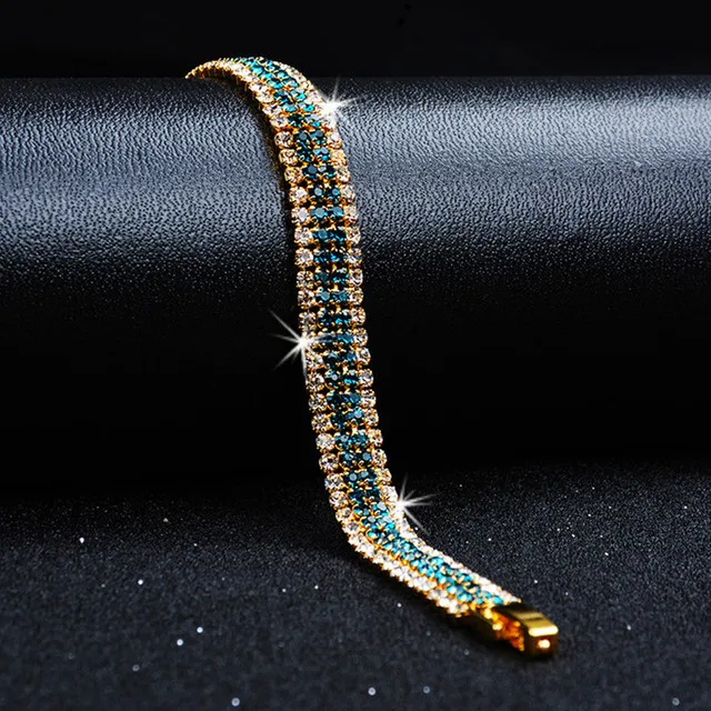 Bracelet élégant vert vif