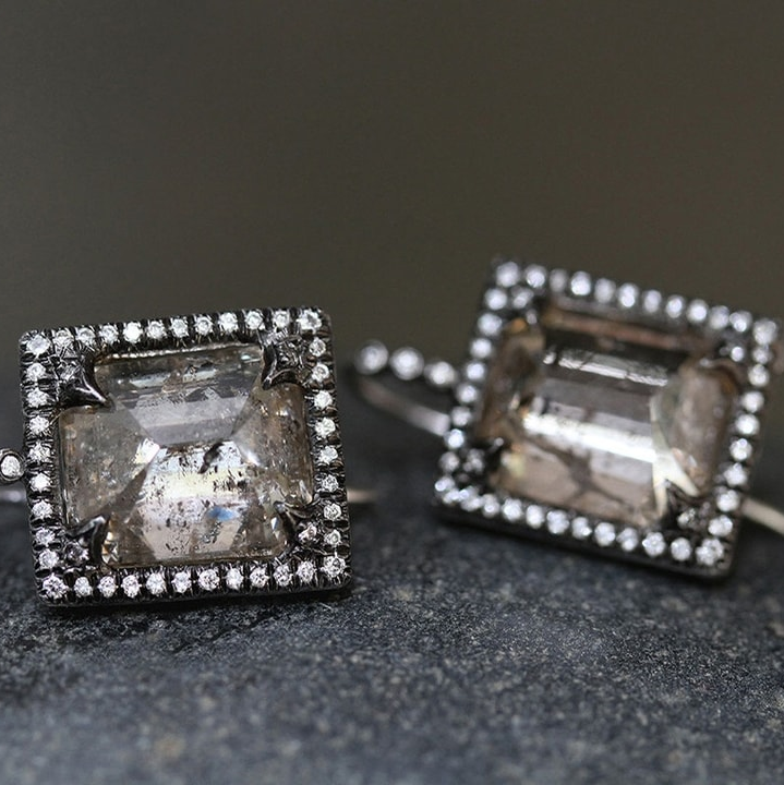 Boucles d'oreilles vintage en cristal carré