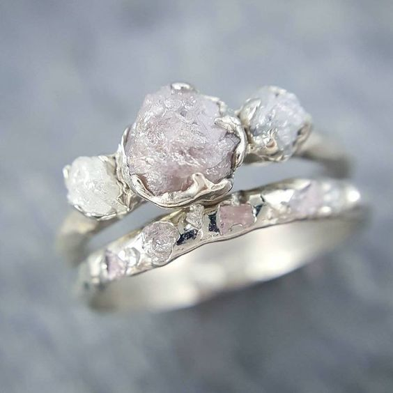 Bague en argent avec quartz blanc Vintage