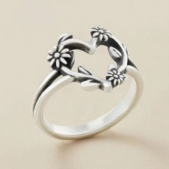 Bague Vintage en argent en forme de coeur