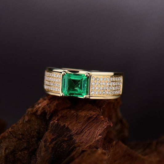 Bague vintage en or vert brillant