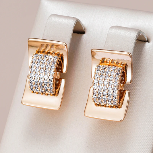 Boucles d'oreilles élégantes en plaques brillantes