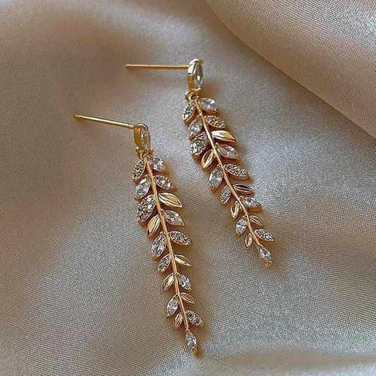 Boucles d'oreilles élégantes en lierre brillant